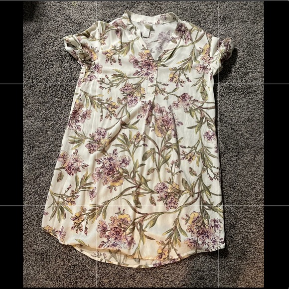 I am selling it because it is too small for me - Picture 2 of 3